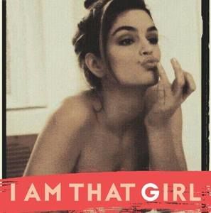 Meet your Posher, Crystal